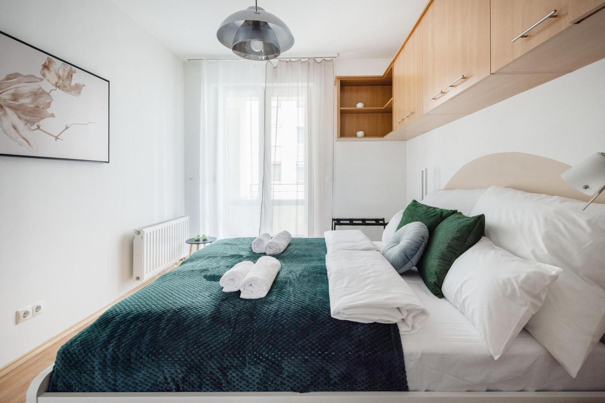 Modern Two-Bedroom Apartment With Free Parking Budapest Extérieur photo