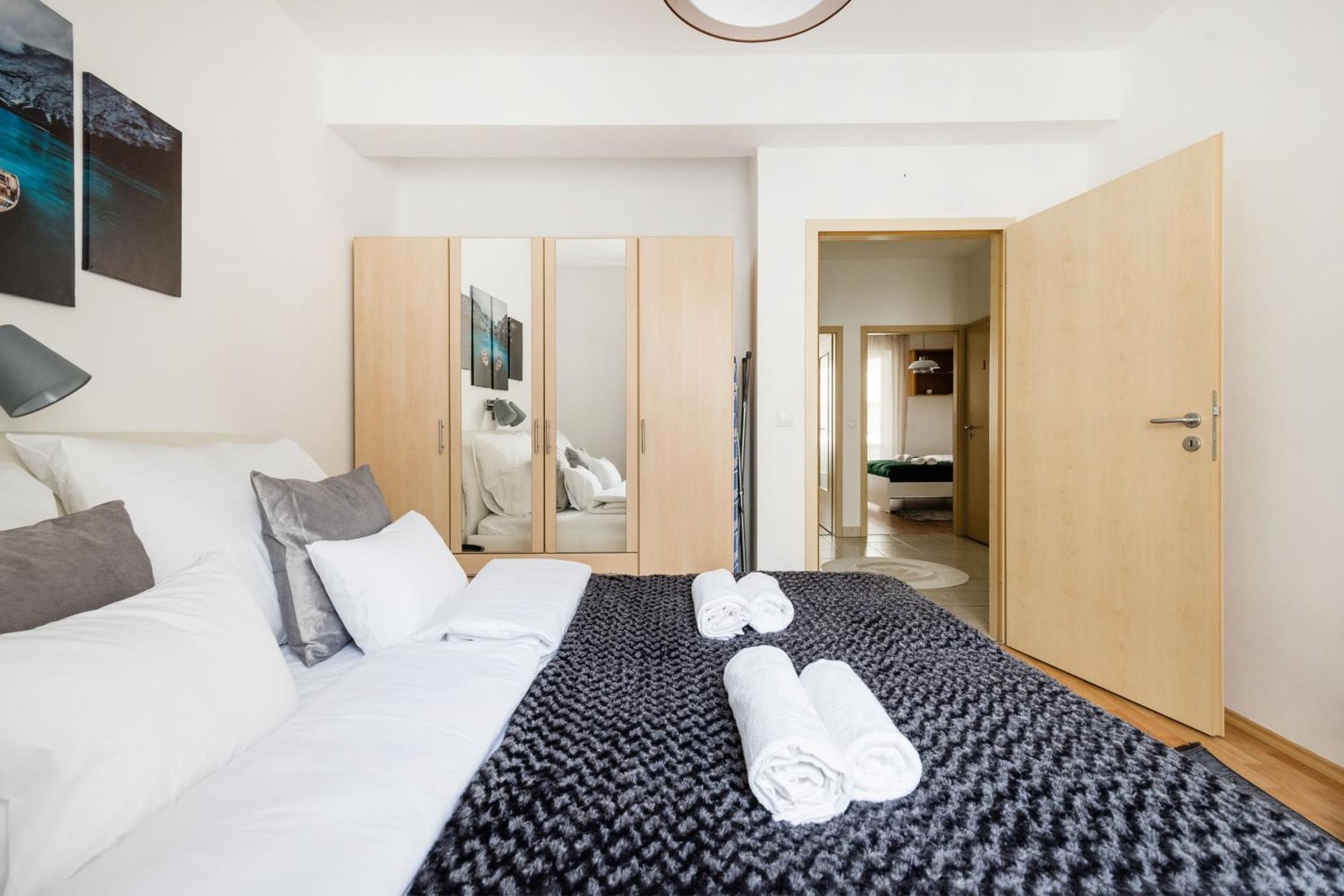 Modern Two-Bedroom Apartment With Free Parking Budapest Extérieur photo